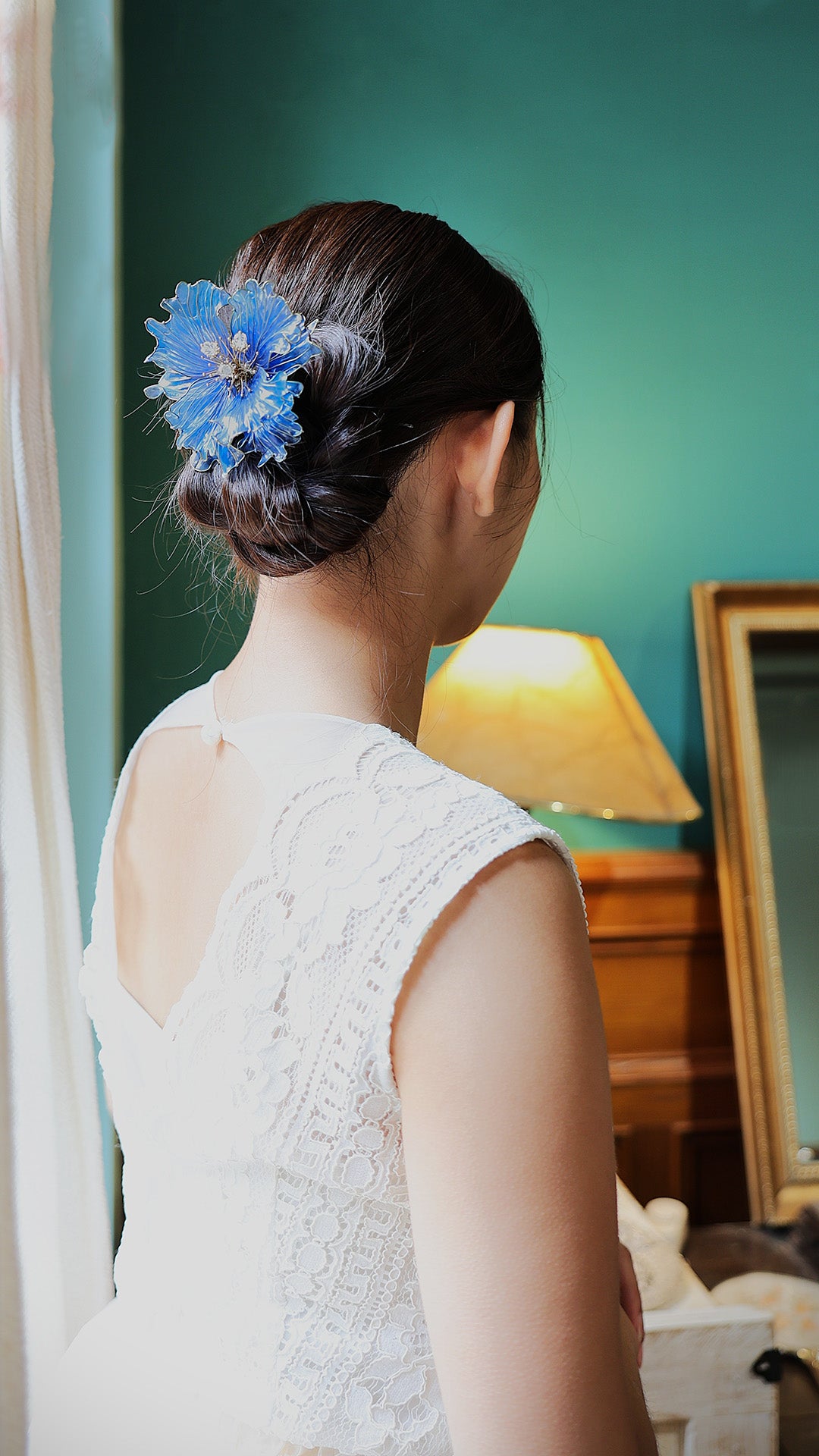 Peacock flower hair ornament