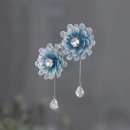 Peacock flower earrings Blue