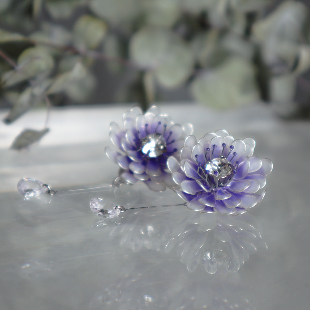 孔雀花の耳飾り　Purple