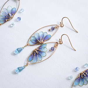 Fan flower earrings blue