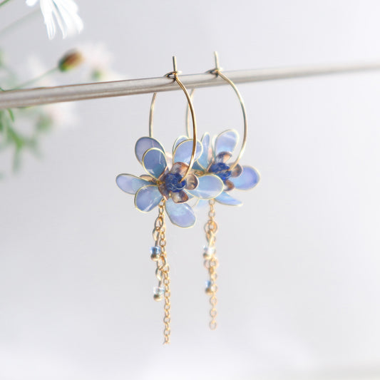 Flower earrings waiting for spring blue